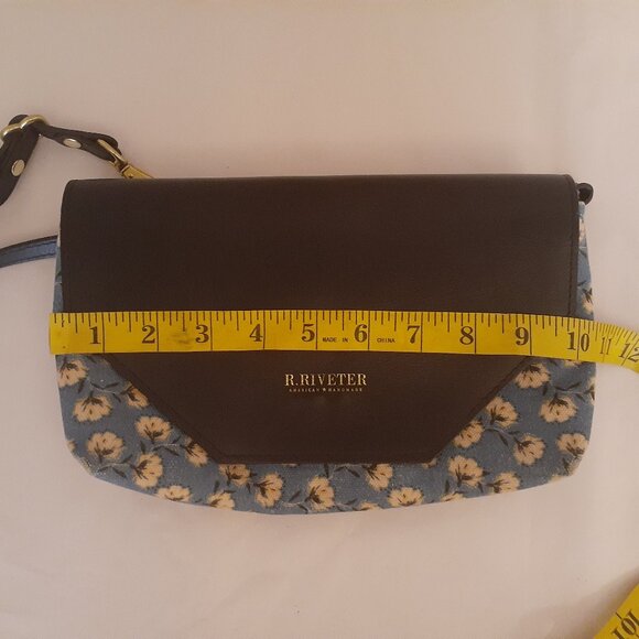 R. Riveter Canvas Print Crossbody Purse - Picture 12 of 15